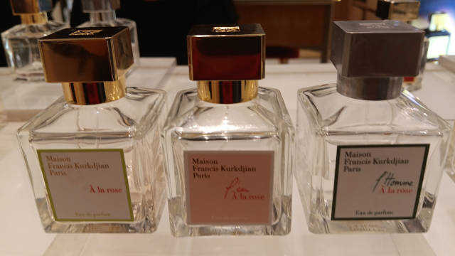 choosing perfumes
